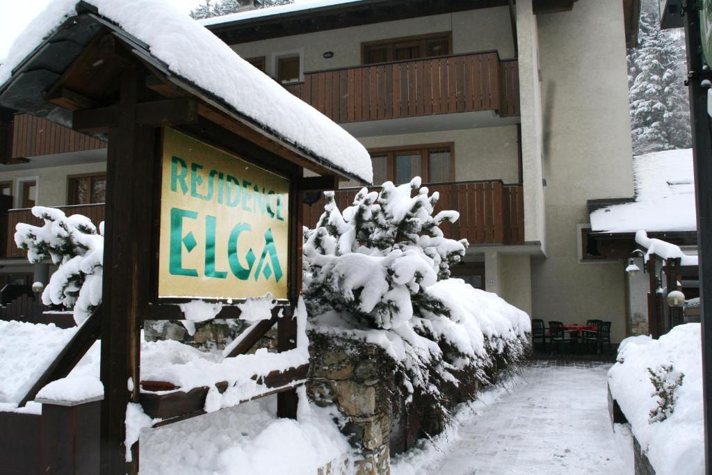 Residence Elga Valdisotto Eksteriør bilde
