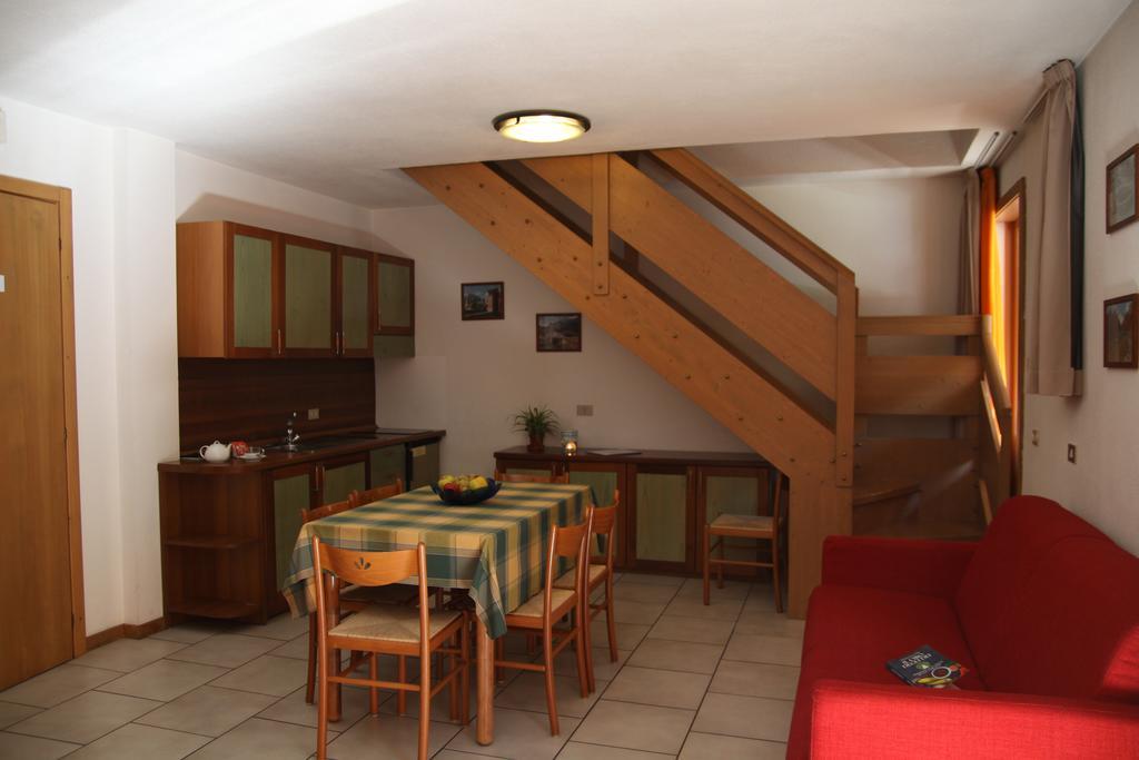 Residence Elga Valdisotto Eksteriør bilde